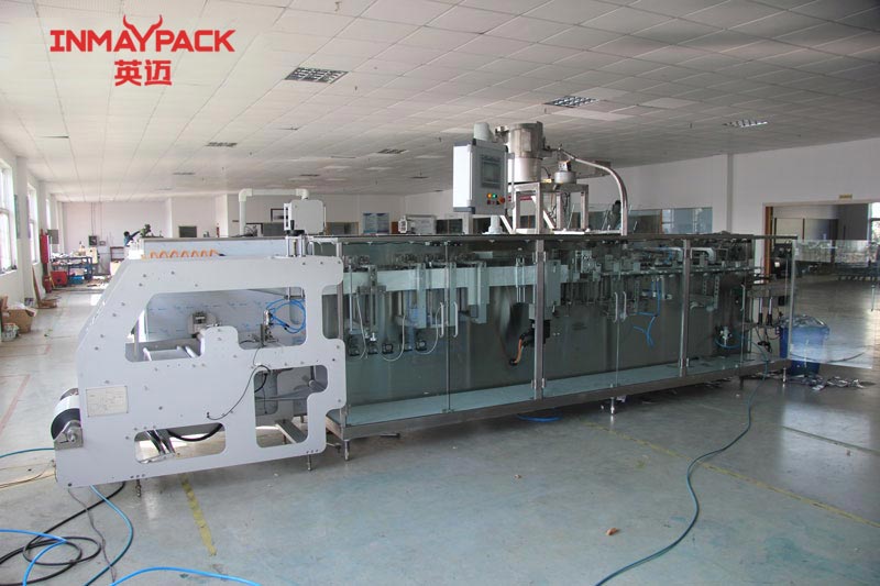 HMK 1600 Model Horizontal Doypack And Flat Nag Packing Machine 3